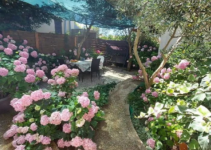 アパート Lavander