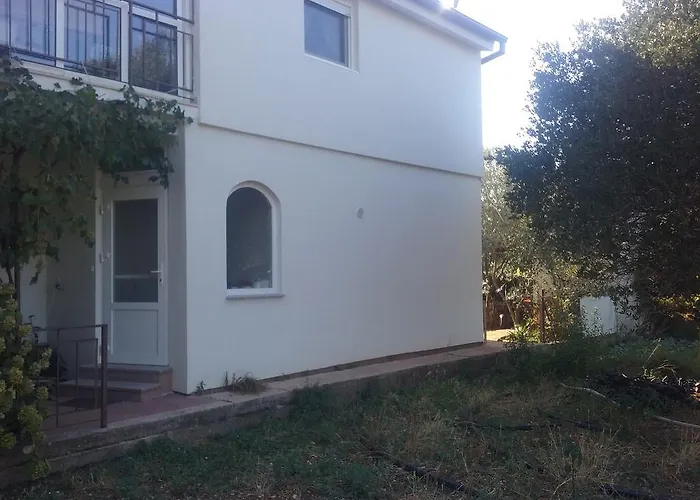 Lavander アパート Sukošan