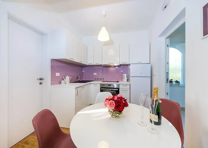 アパート Lavander