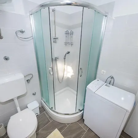 Lavander Appartement *