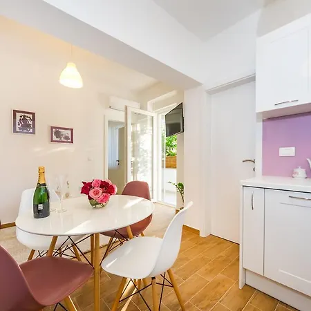 Appartement Lavander Sukošan